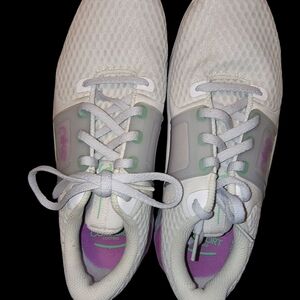 Nike Renew Women's Size 8.5 White Pink & Green In-Season TR 10 Training Sneakers